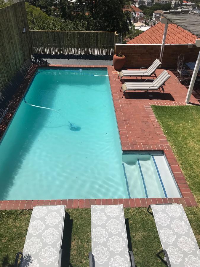 Bergzicht Guest house 3*