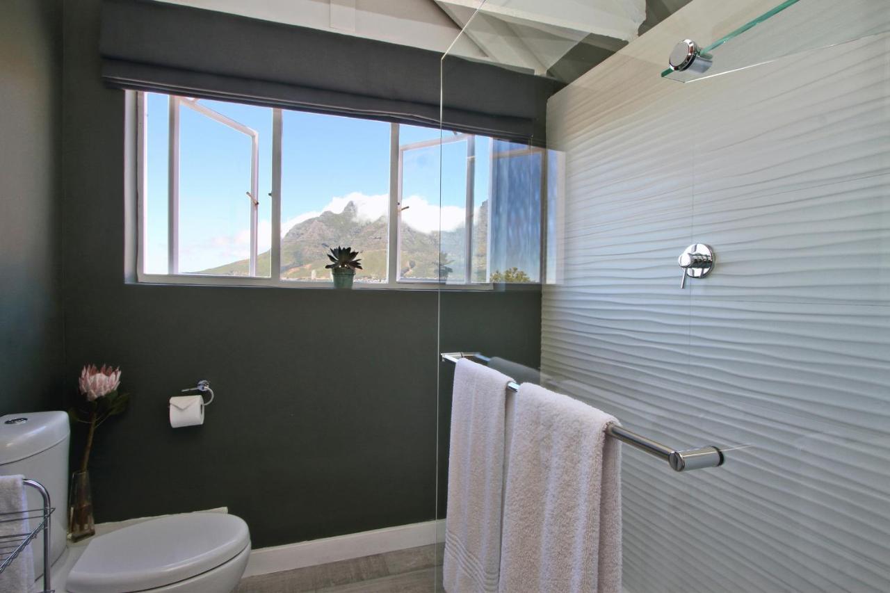 Bergzicht Guest house 3*